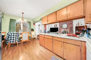 3025 Victoria Ave, McHenry, IL 60050 - Photo 4