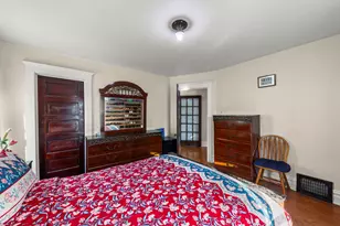 415 Blackhawk St, Aurora, IL 60506 - Photo 10