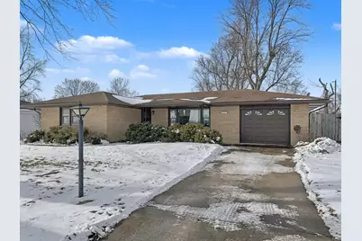 1621 N 2000 East Road, Watseka, IL 60970 - Photo 2