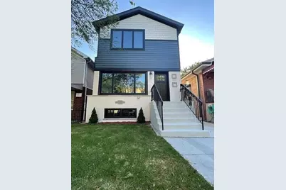 1638 N Hamlin Avenue, Chicago, IL 60647 - Photo 1
