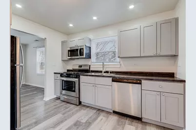 2414 Emlong Street, Joliet, IL 60435 - Photo 6