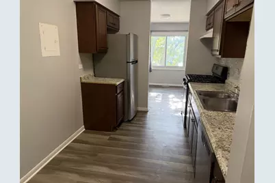 2920 Roberts Drive #5, Woodridge, IL 60517 - Photo 2