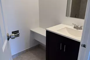 2920 Roberts Dr, Woodridge, IL 60517 - Photo 6