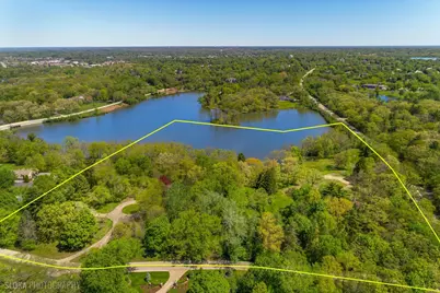 41 Hawthorne Lane, Barrington Hills, IL 60010 - Photo 2
