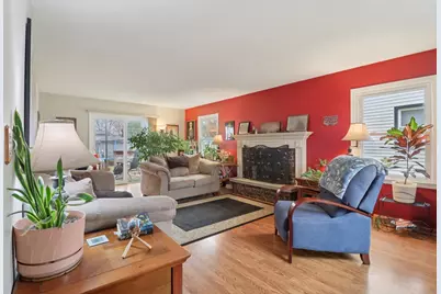 610 Maple Drive, Buffalo Grove, IL 60089 - Photo 6