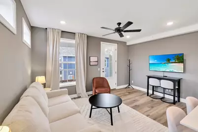 214 Great Loop East Drive #2B, Ottawa, IL 61350 - Photo 8