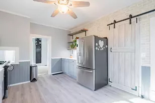 802 S Fell Ave, Normal, IL 61761 - Photo 12