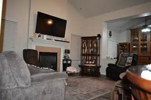 710 Arbor Pkwy, Bourbonnais, IL 60914 - Photo 10