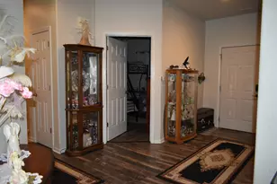 710 Arbor Pkwy, Bourbonnais, IL 60914 - Photo 4