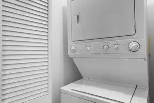 6742 S Clyde Ave, Chicago, IL 60649 - Photo 20