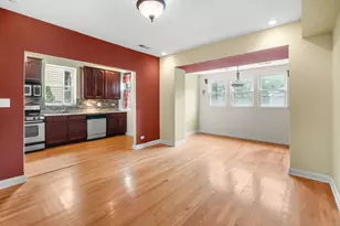 6742 S Clyde Ave, Chicago, IL 60649 - Photo 14