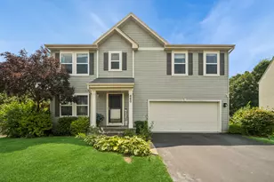 560 Canterbury Ln, Pingree Grove, IL 60140 - Photo 1