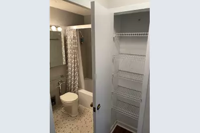 3550 N Lake Shore Drive #924, Chicago, IL 60657 - Photo 12