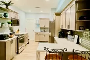 1455 W Highland Ave, Chicago, IL 60660 - Photo 24