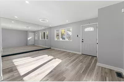 726 E 89th Place, Chicago, IL 60619 - Photo 8