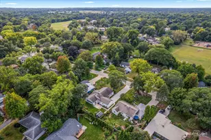909 S Main St, Wheaton, IL 60189 - Photo 34
