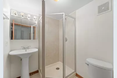 1167 E 61st Street #2, Chicago, IL 60637 - Photo 12