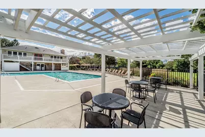 [Address not provided], Rolling Meadows, IL 60008 - Photo 8