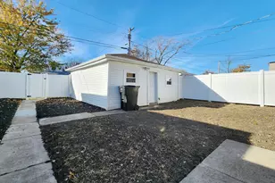 1454 N Mayfield Ave, Chicago, IL 60651 - Photo 20