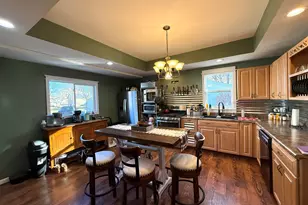 359 Wyoming Ave, Paw Paw, IL 61353 - Photo 10