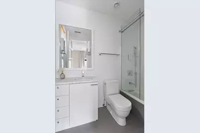 2138 N Damen Avenue #2, Chicago, IL 60647 - Photo 14