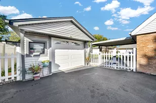 8912 Windsor Ln, Bridgeview, IL 60455 - Photo 20