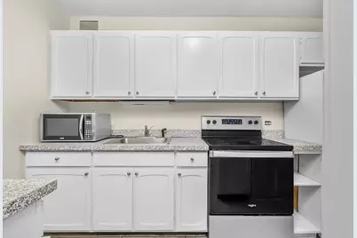 777 N Michigan Avenue #2202, Chicago, IL 60611 - Photo 2