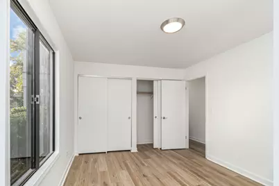 1467 Fairlane Drive #1B, Schaumburg, IL 60193 - Photo 12