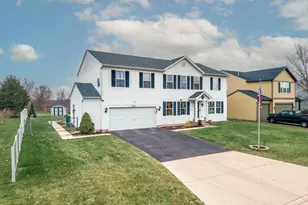 1206 Kennedy Dr, Kirkland, IL 60146 - Photo 2