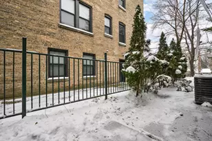 8944 Skokie Blvd, Skokie, IL 60076 - Photo 14