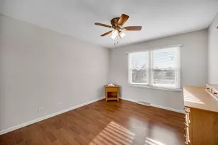 960 Norman Dr, Hoffman Estates, IL 60192 - Photo 18