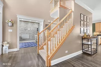 2121 Iroquois Lane, Yorkville, IL 60560 - Photo 2