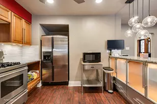 6726 S Merrill Ave, Chicago, IL 60649 - Photo 10