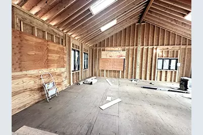 911 Glenbard Road, Glen Ellyn, IL 60137 - Photo 2