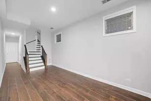 2515 W Harrison St, Chicago, IL 60612 - Photo 22