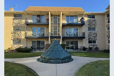 6875 N Northwest Highway #1D, Chicago, IL 60631 - Photo 1