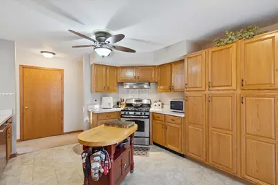 109 Galleon Run Drive, Poplar Grove, IL 61065 - Photo 12