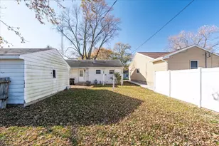 152 Debruler Dr, Lincoln, IL 62656 - Photo 22