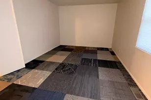 5563 Allemong Dr, Matteson, IL 60443 - Photo 4