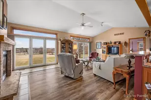 17-130 Edgewater Dr, Lake Carroll, IL 61046 - Photo 8