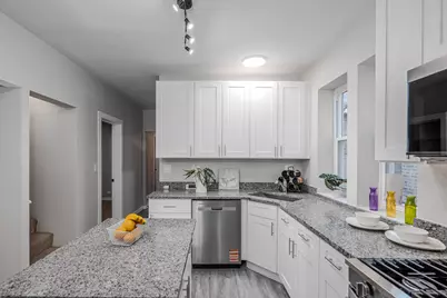 1205 W 97th Place, Chicago, IL 60643 - Photo 8