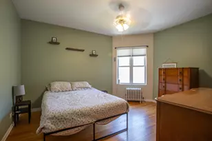 2048 W Fargo Ave, Chicago, IL 60645 - Photo 6