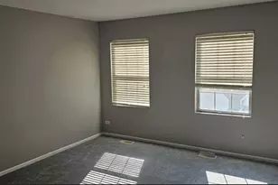 309 Teak Ln, Streamwood, IL 60107 - Photo 14