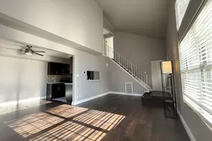 309 Teak Ln, Streamwood, IL 60107 - Photo 4