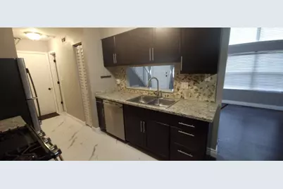 309 Teak Lane, Streamwood, IL 60107 - Photo 6