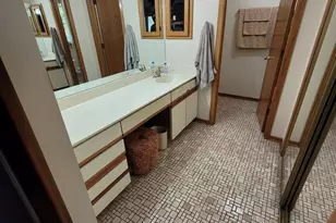 10025 S 87th Ave, Palos Hills, IL 60465 - Photo 14