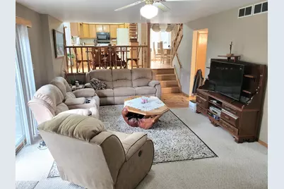 10025 S 87th Avenue, Palos Hills, IL 60465 - Photo 8