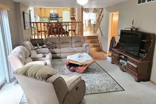 10025 S 87th Ave, Palos Hills, IL 60465 - Photo 8