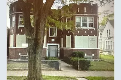 621 W 61st Place, Chicago, IL 60621 - Photo 2