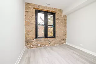 2448 S Oakley Ave, Chicago, IL 60608 - Photo 8